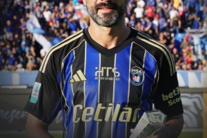 老而彌堅(jiān)，意甲官方：40歲阿爾比奧爾當(dāng)選比薩0-0維羅納全場(chǎng)最佳