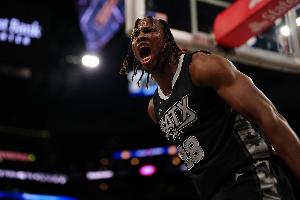 下一站去哪兒？美記：老鷹裁掉了中鋒查爾斯-貝西