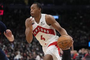 殺傷力十足！巴恩斯15中10 罰球12罰11中砍下31分6板4助3搶斷！