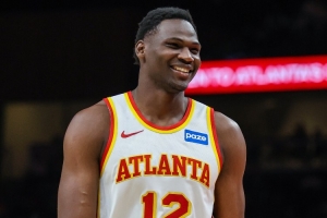 記者：老鷹裁掉貝西和拉蒙特-巴特勒 當特將進入常規賽名單