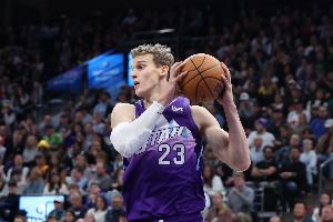 馬爾卡寧已出戰450場卻從未打入過季后賽 現役球員最多