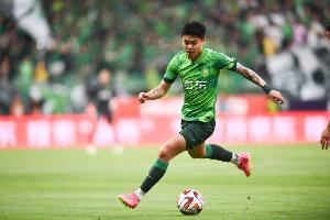 楊立瑜完成中國頂級聯賽出場200場，97年齡段第1人