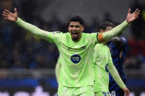 世體：阿勞霍挺身而出，他積極的態度和勝利者心態正是弗里克所需