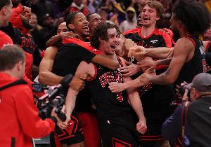 上季東部第9！公牛續(xù)約吉迪帶隊(duì)成長 主力6人小于26歲未來已來？