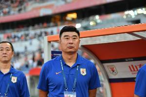 魯媒：泰山隊(duì)收官階段理應(yīng)具備進(jìn)取心，需尋找新外援中衛(wèi)人選