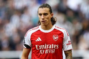 卡拉菲奧里：能上能下不是因?yàn)槲蚁矚g，而是因?yàn)樗浺笪疫@么做