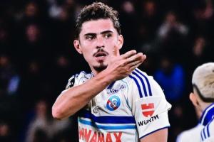 1米9阿根廷大中鋒！潘尼切利8場7球領跑法甲射手榜，戰巴黎雙響