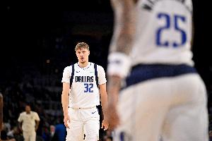 超高陣容！獨行俠季前賽防守效率97.1 高居聯盟第一