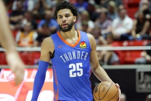 亞歷山大：阿杰伊-米切爾懂怎么打球侵略性很強 不回避關鍵時刻