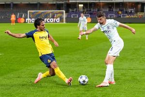 4球慘??！圣吉羅斯后衛：踢歐冠不是重在參與，球隊需要重新振作