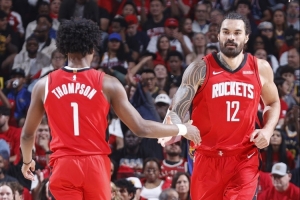 曾令旭：火箭只要把球轉到三分線就能體現身高優勢 雷霆就是撕咬