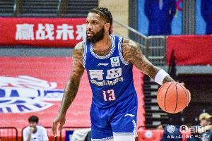 媒體人：鮑威爾今天到山東報到 他非常積極 也是主動要求早到早練