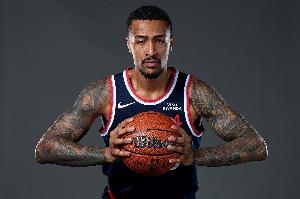 科林斯：比賽態(tài)度和執(zhí)行力至關(guān)重要 我們可能有點(diǎn)太放松太懈怠了