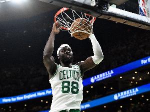 懷特：科塔隨時做好了上場準備 他籃筐附近手感很柔和