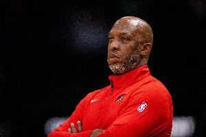 比盧普斯也干了！美網(wǎng)友炸了：該死！NBA正在變成網(wǎng)飛犯罪劇