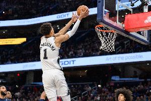 隊史第二位！文班揭幕戰砍至少30分10板 上一位是04年的鄧肯