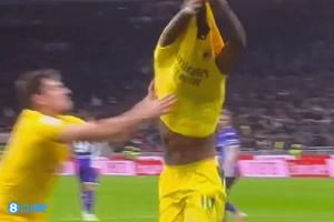 米蘭名宿：加比亞阻止萊奧脫衣慶祝，這是領袖和隊長應有的行為