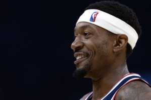 還是不好用！比爾5中2僅拿5分1板1斷 4犯規