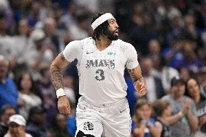 濃眉：我們今天有很多單打&這是贏不了球的 要多傳導(dǎo)球創(chuàng)造機(jī)會(huì)