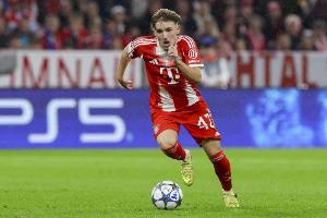 凱恩評價17歲卡爾：他是夢幻般的球員，只要保持努力未來不可限量