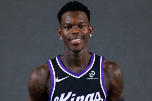 威少替補！國王首發：施羅德、拉文、德羅贊、克利福德、尤班克斯