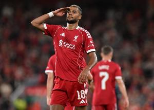 本輪傳射！加克波本賽季歐冠創造5次重大機會，參賽球員中最多