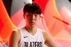 放輕松！楊瀚森：NBA常規賽首場比賽沒啥感覺 打好就行了