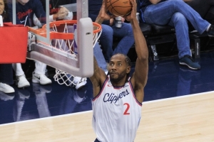 揭幕戰(zhàn)遭慘敗！小卡：主要是失誤 爵士首節(jié)轟43分&我們防守沒(méi)到位