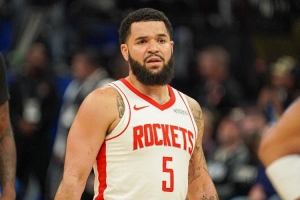 巴爺：想知道范弗里特缺席有多大影響 上賽季他是球隊心臟和靈魂