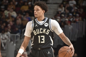 快快找回手感！羅林斯半場5中1&三分3中0拿到4分3板2助2斷