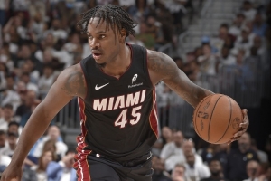 組織能力見漲！熱火米切爾15投7中砍下16分6籃板12助攻