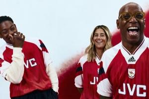 阿森納復古1992-1994賽季主場球衣發(fā)布，經(jīng)典戰(zhàn)袍再現(xiàn)昔日榮耀