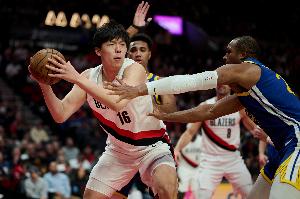 媒體人:森林狼內線三高對楊瀚森是地獄考驗 首秀10分鐘就能打60分