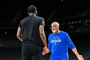 菲爾-漢迪曬照：第15年 不同的球隊不同的城市 同樣的競爭心態