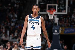 芬奇談迪林厄姆未上場：現在還早 我會在排兵布陣上留出自由度