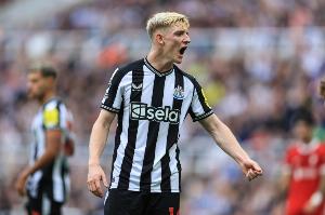 0比3不敵紐卡！穆帥：戈登的表現太出色了，我認為結果是公平的