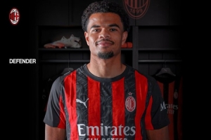 補時絕平比薩，20歲阿特卡梅打進加盟米蘭處子球