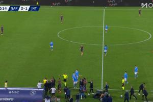 火藥味爆了勞塔羅與孔蒂場邊爆發沖突，被拉開后仍隔空對噴