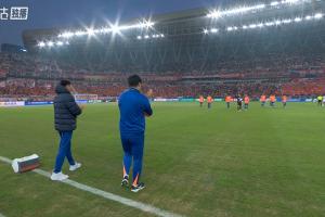 阻擊爭冠3隊！韓鵬上任后3-1海港、6-0國安、3-3申花，僅1-2蓉城