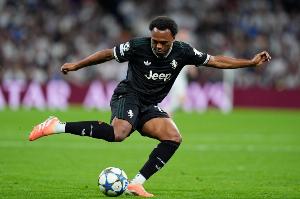 記者：奧蓬達買斷條款與保級或出場無關，取決于尤文能否排名前十