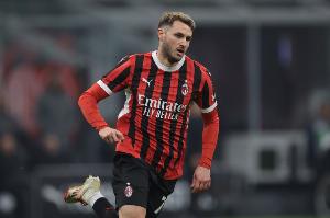 8場意甲0球！米體：阿萊格里不滿希門尼斯表現(xiàn)，或?qū)⑵涑废率装l(fā)