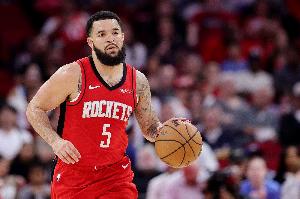 范喬丹：我不會停止發聲 在比賽間隙和訓練中有很多事我可以幫忙