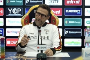 萊切主帥談卡馬達點球被撲：這種級別的比賽，球門是會變得更小的