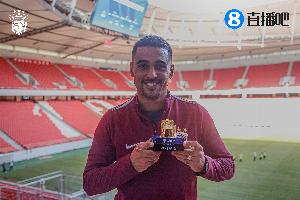直播吧中超最佳|萊昂納多：每年目標都是進20球 想盡快恢復踢浙江