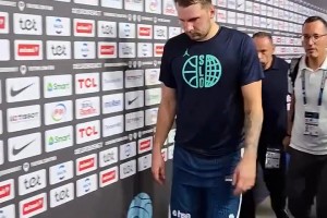 燃盡了！東契奇空砍39+10+7 賽后垂頭喪氣離開球場