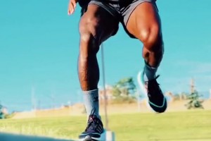 魔鬼筋肉人！澤-羅伯托這個(gè)50歲的老男人對自己太狠了