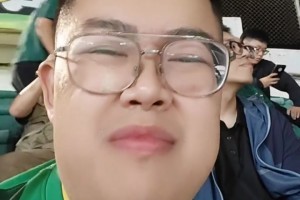 實拍國安賽后謝場仍收獲球迷掌聲，博主感嘆：對塞蒂恩真太寬容了