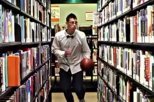 上的哈佛，拒絕卡戴珊，球又打得好，他就是我心中的GOAT