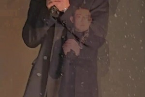 保安過于敬業，楊鳴無奈了：不用這么攔，這沒人！