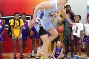 這，鈦合金腳踝